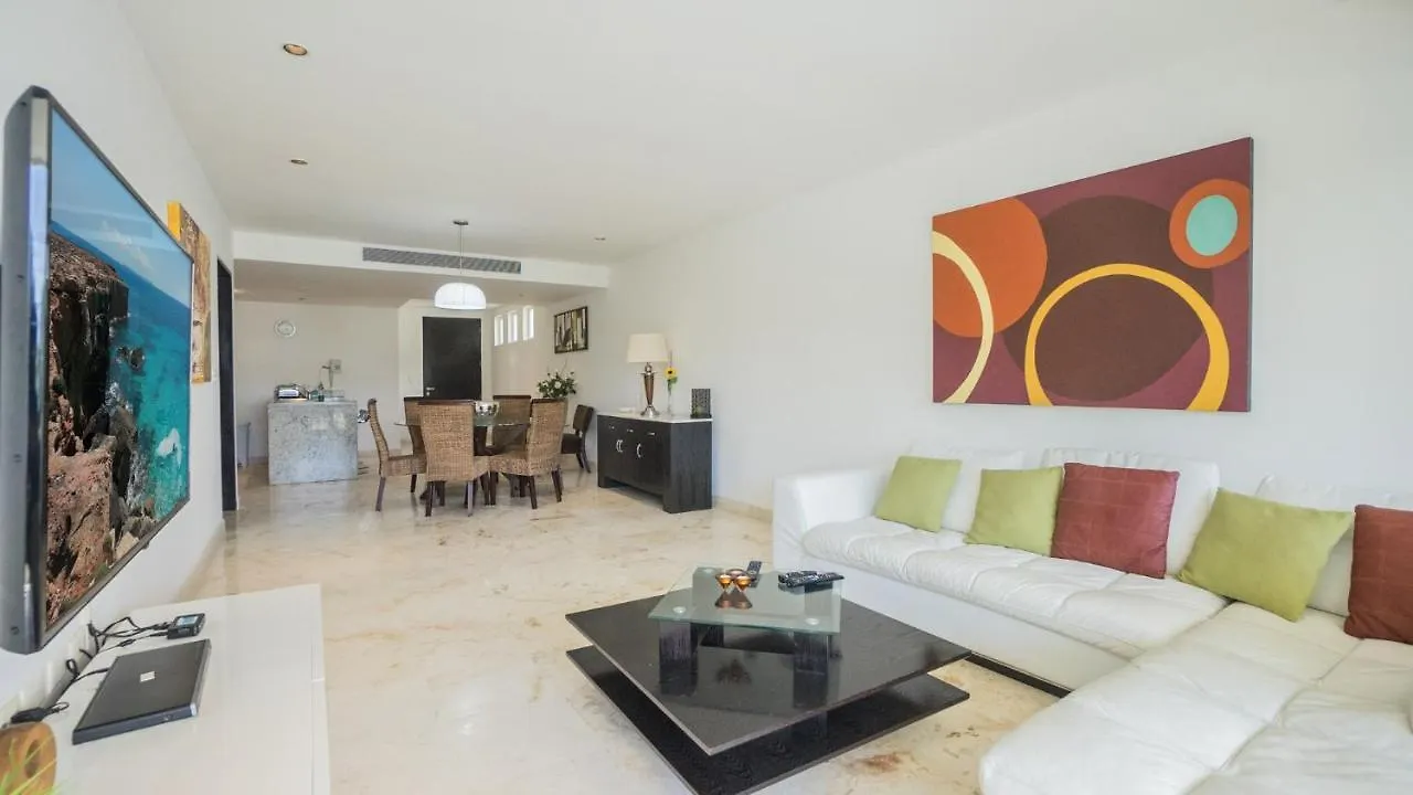 פלאייה דל כרמן Elements 220 Condo 0*, פלאייה דל כרמן מקסיקו