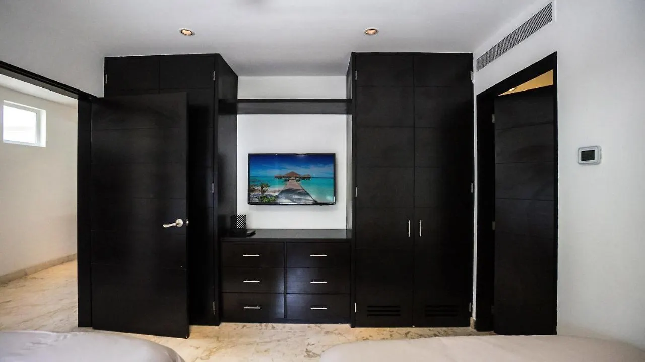 פלאייה דל כרמן Elements 220 Condo מקסיקו